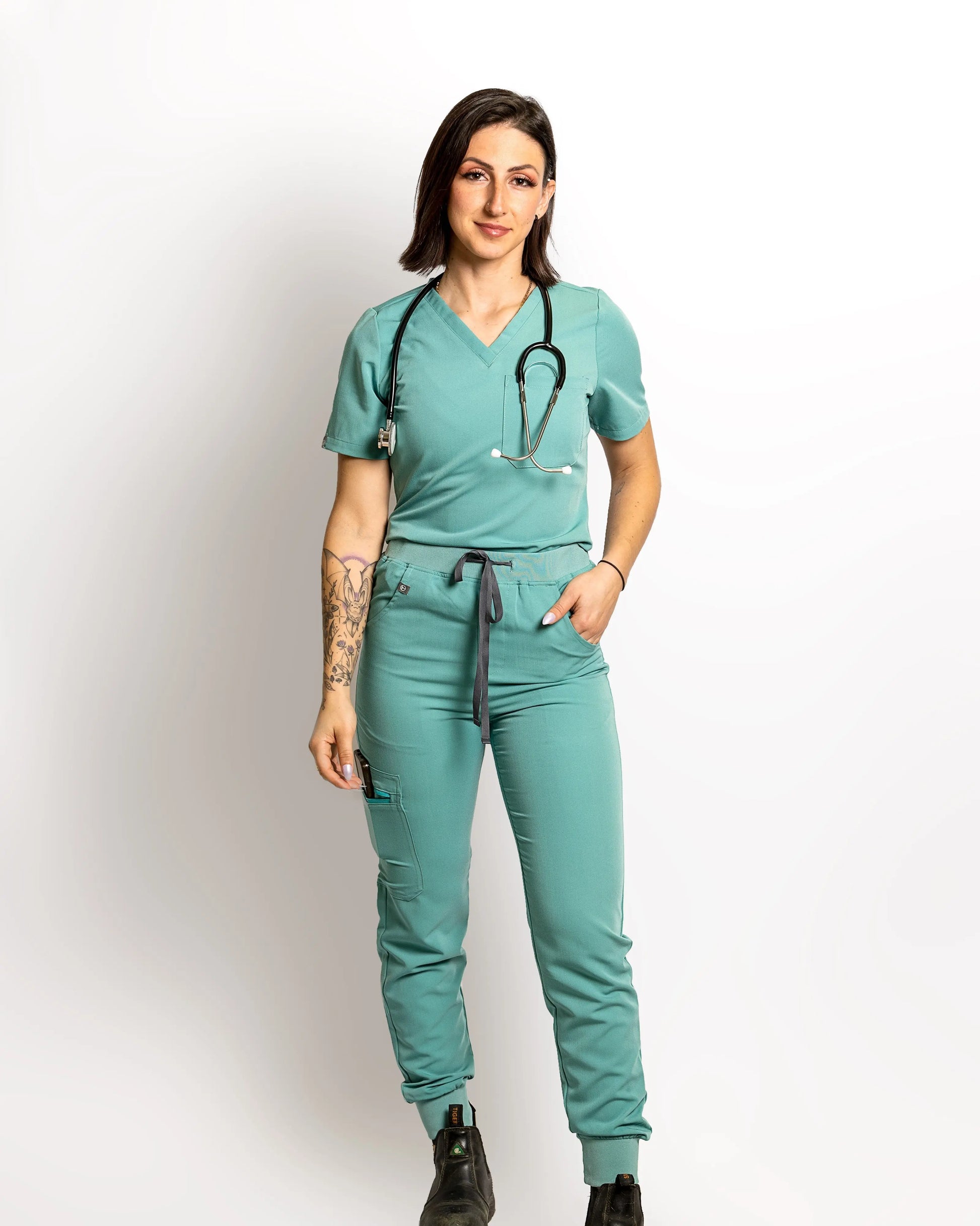Women's One Pocket Scrub Top - Black Apparel & Accessories